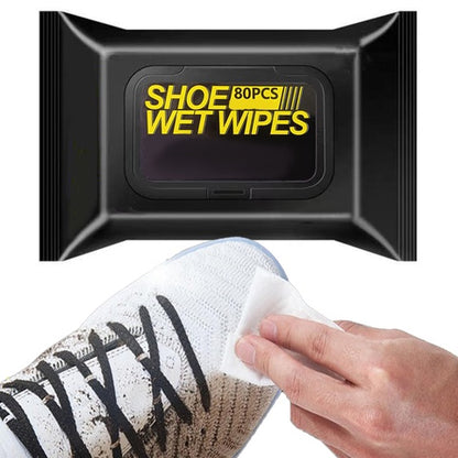 مناديل مبللة لتنظيف الأحذية