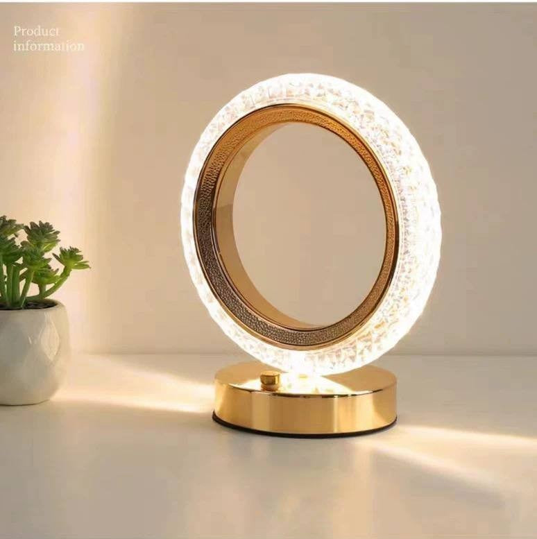 اباجورة LED متعدد الأشكال والألوان